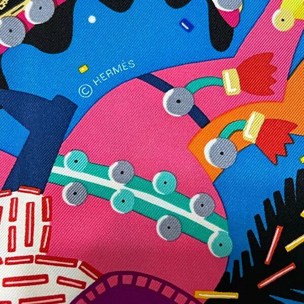 Close up Picture of Hermes copyright on Costume de Fete, a 90cm Hermes silk scarf